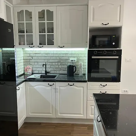 Luxury Costa 3 Bedrooms Arena